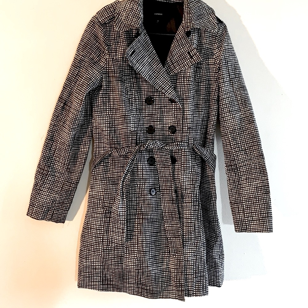 EXPRESS Black and White Raincoat - Size M